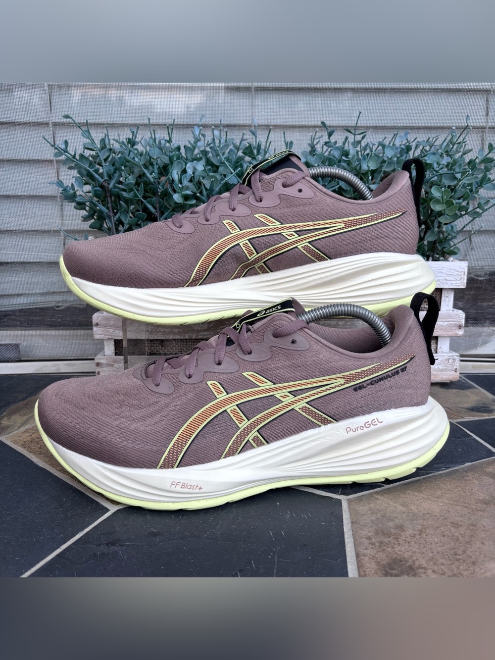 ASICS Gel-Cumulus 27 Men’s Running Shoes size 10